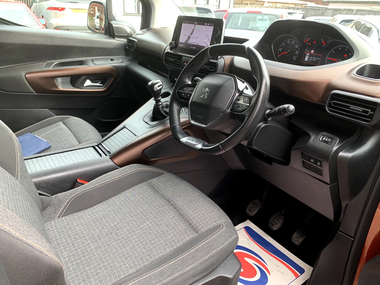 Used Peugeot Rifter 2020 for sale - 77813437: Photo 9