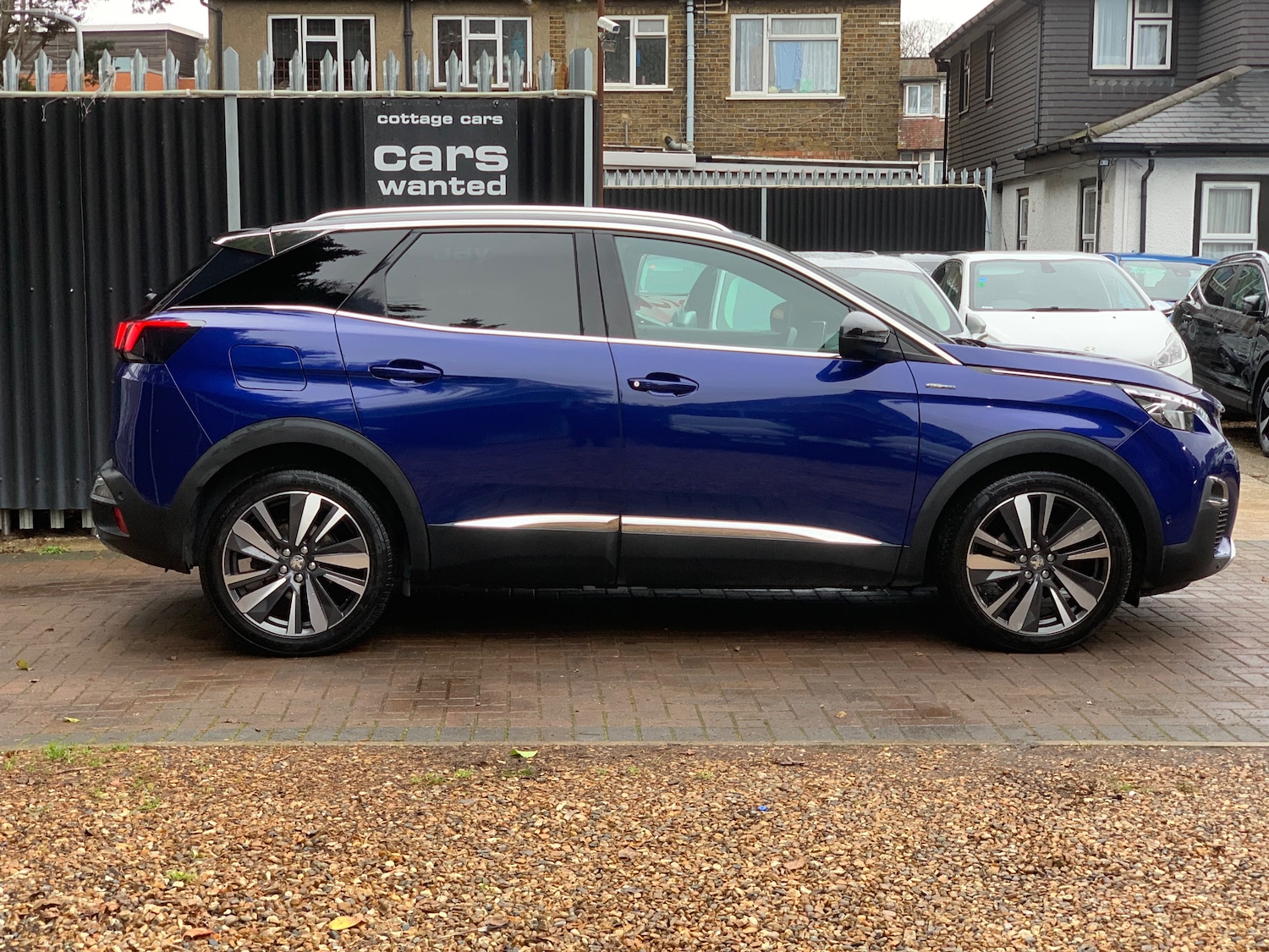 Used Peugeot 3008 2019 for sale - 76719617: Photo 2