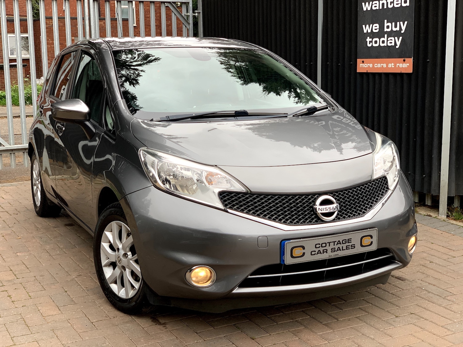 Used Nissan Note 2016 for sale - 76292865: Photo 2