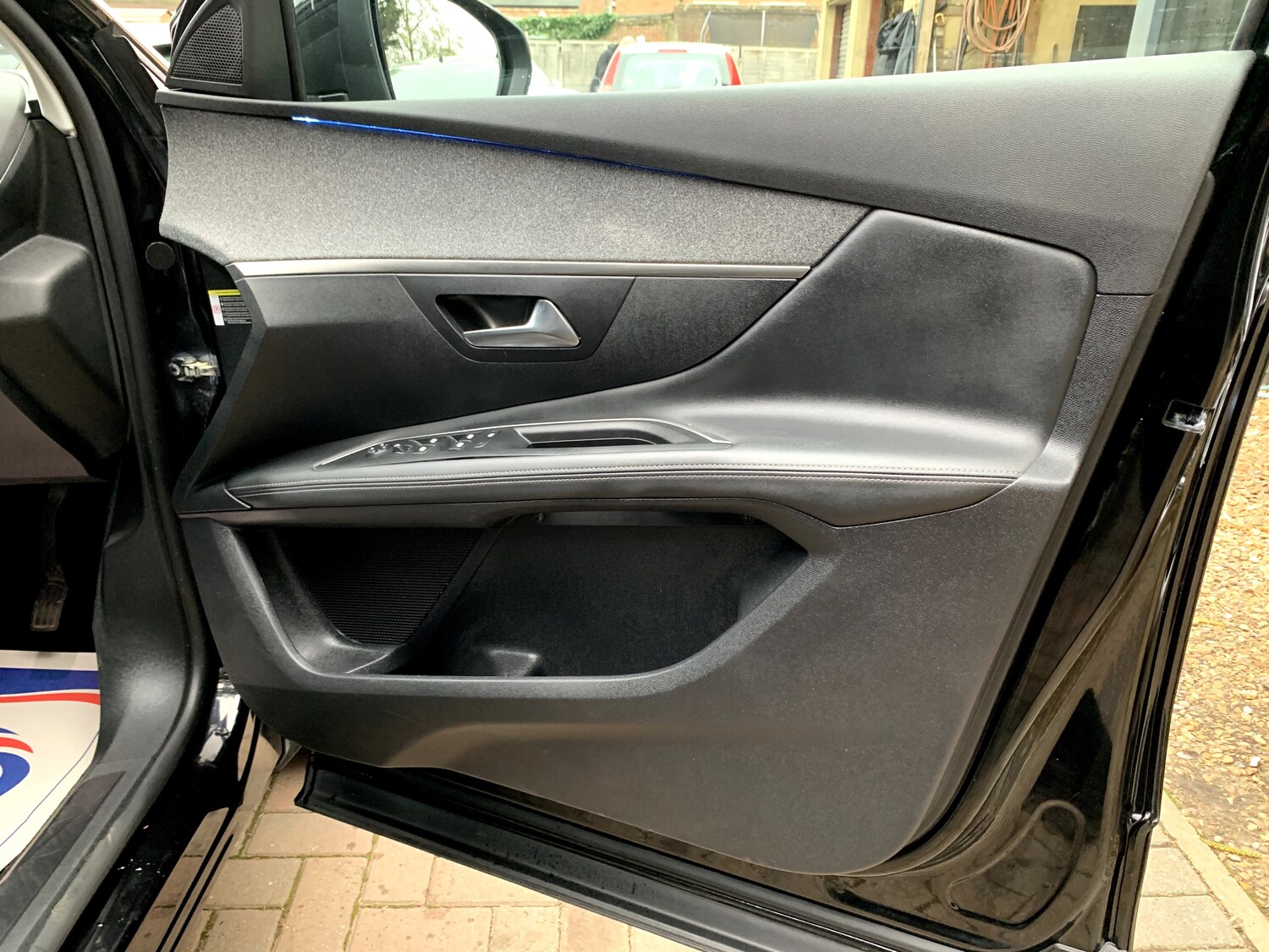 Used Peugeot 3008 2019 for sale - 77641777: Photo 12