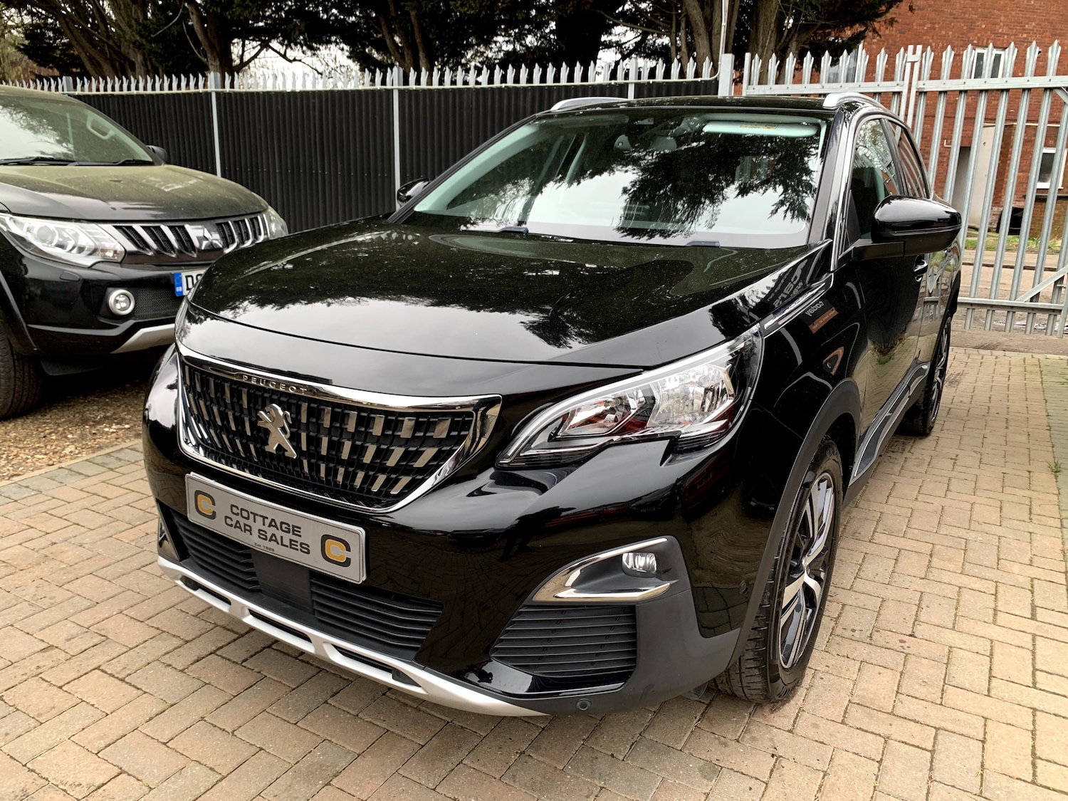 Used Peugeot 3008 2019 for sale - 77641777: Photo 4