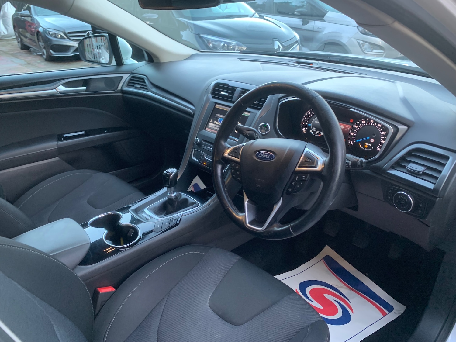 Used Ford Mondeo 2015 for sale - 76792429: Photo 10