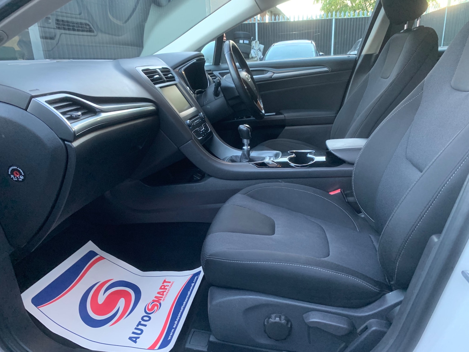 Used Ford Mondeo 2015 for sale - 76792429: Photo 16