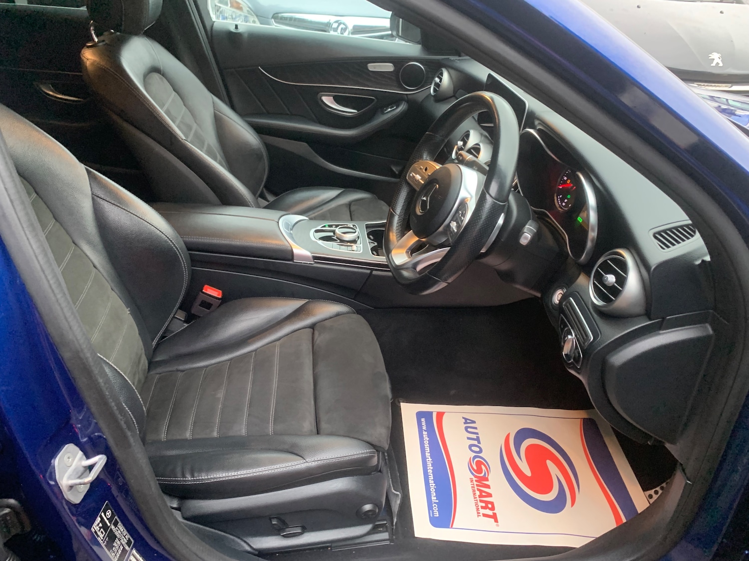 Used Mercedes-Benz C Class 2019 for sale - 76590665: Photo 10