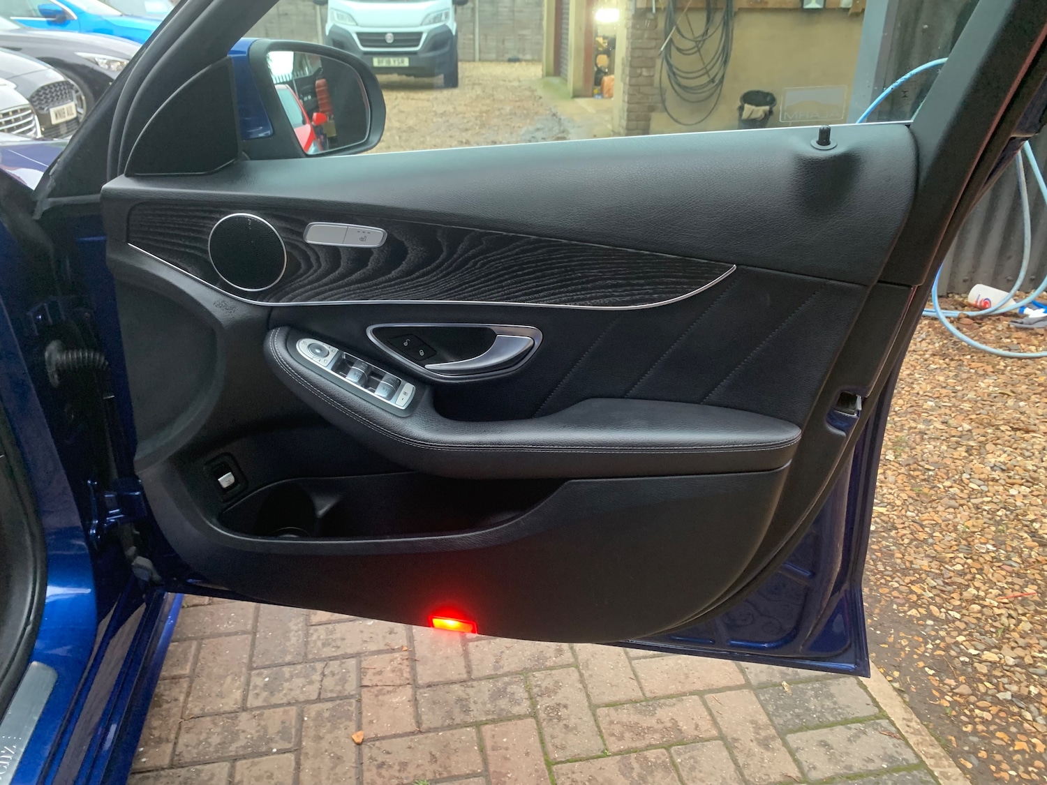 Used Mercedes-Benz C Class 2019 for sale - 76590665: Photo 13