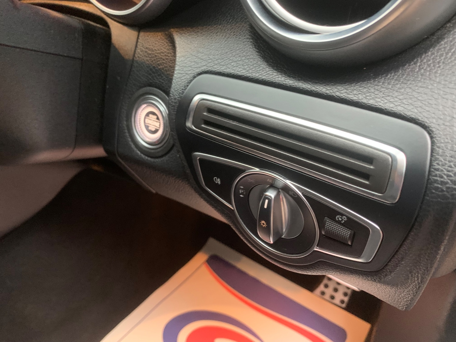 Used Mercedes-Benz C Class 2019 for sale - 76590665: Photo 15