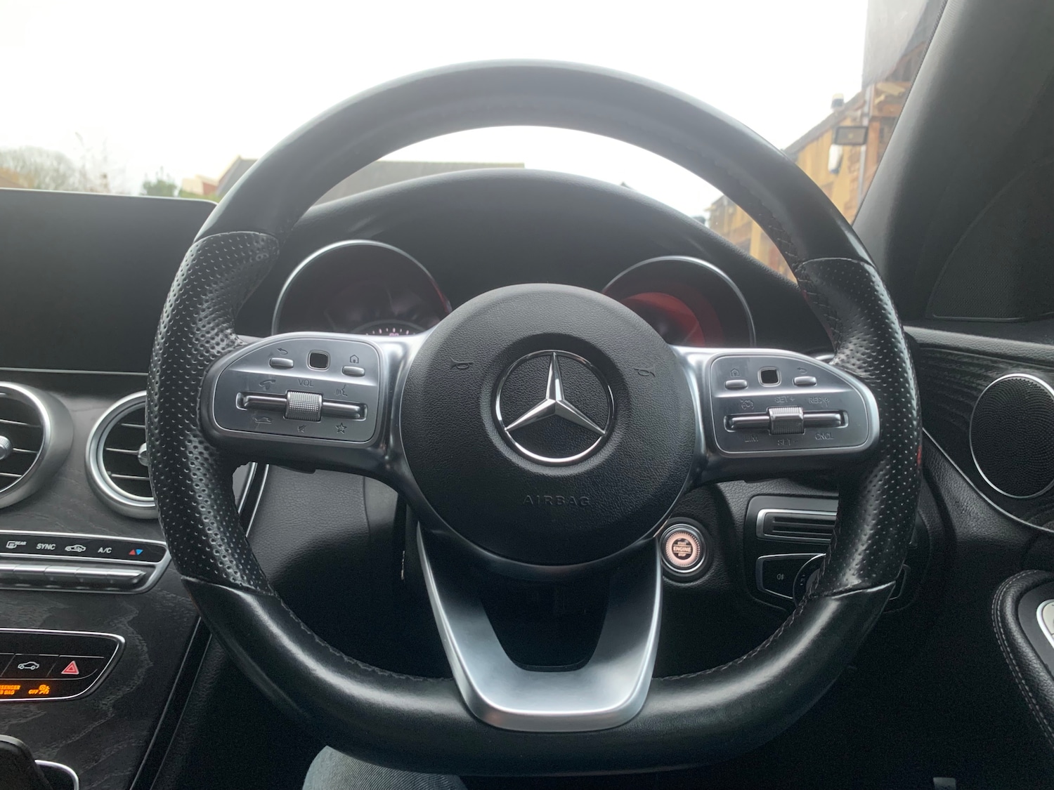 Used Mercedes-Benz C Class 2019 for sale - 76590665: Photo 16