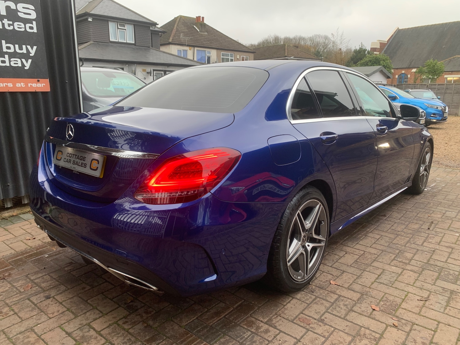 Used Mercedes-Benz C Class 2019 for sale - 76590665: Photo 4