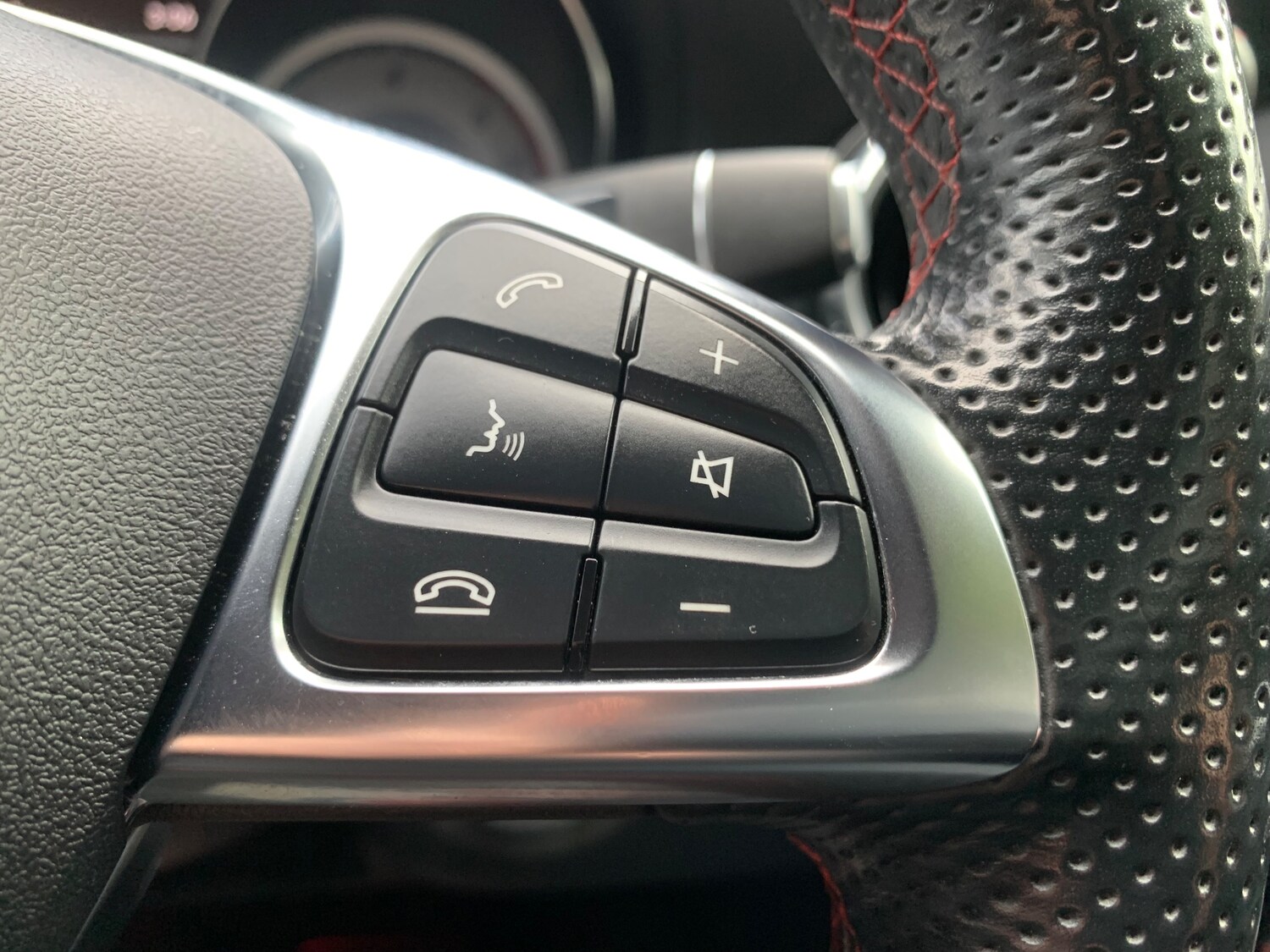 Used Mercedes-Benz GLA 2017 for sale - 76334579: Photo 19