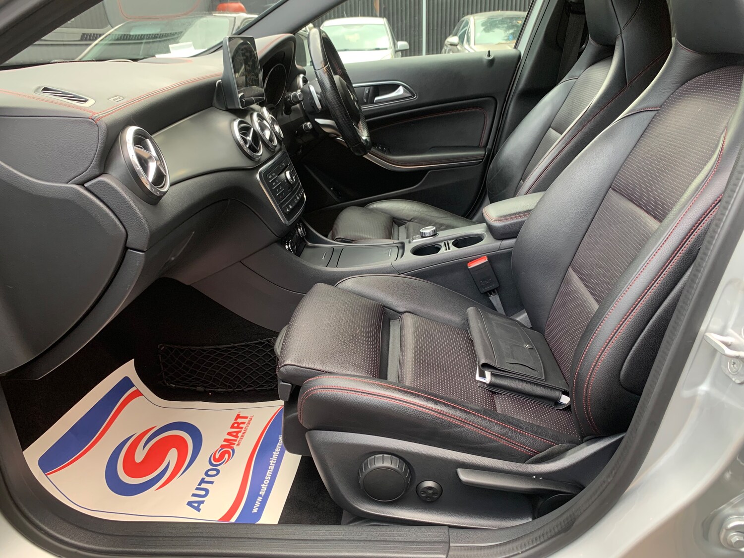 Used Mercedes-Benz GLA 2017 for sale - 76334579: Photo 27