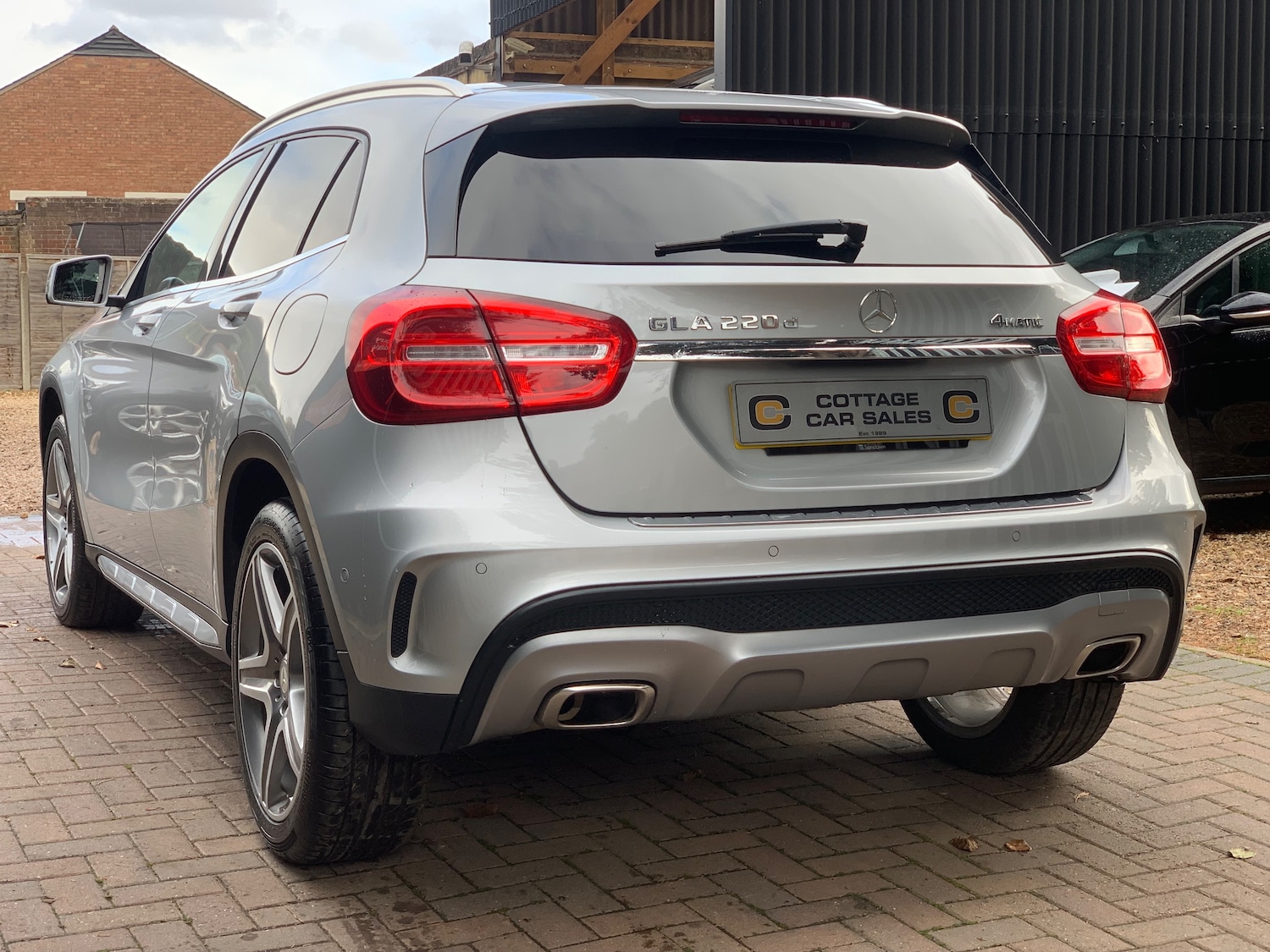 Used Mercedes-Benz GLA 2017 for sale - 76334579: Photo 9