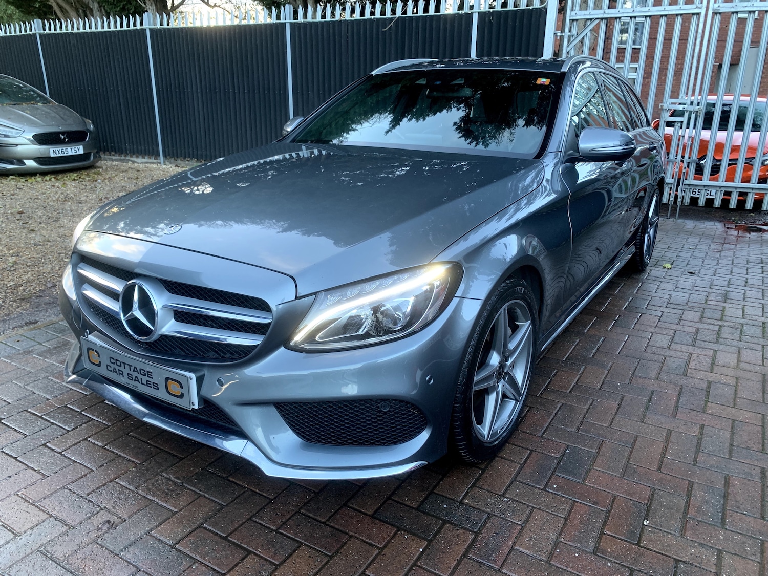 Used Mercedes-Benz C Class 2018 for sale - 76909258: Photo 10