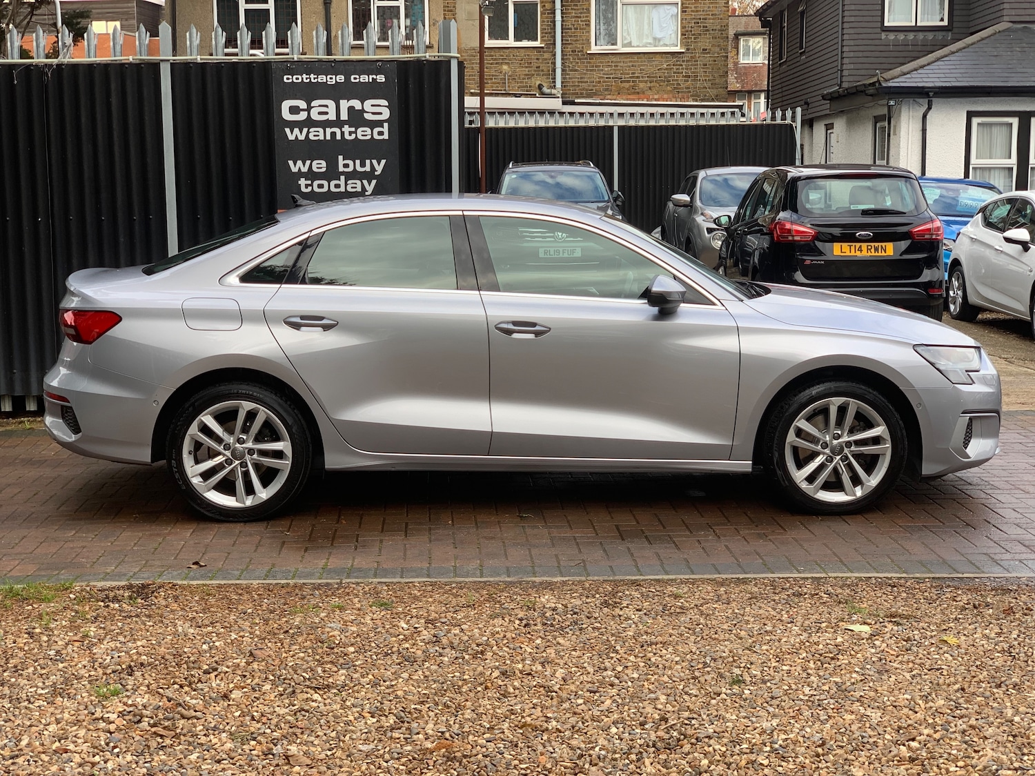 Used Audi A3 2020 for sale - 76357808: Photo 2