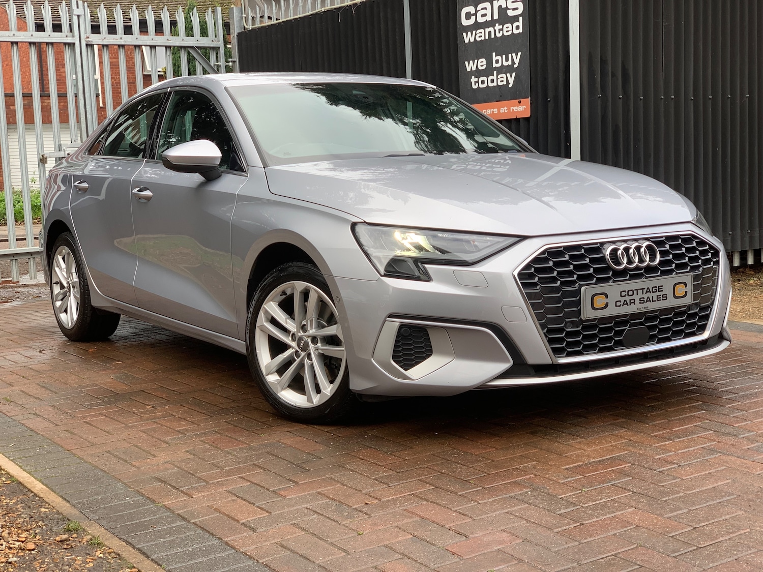 Used Audi A3 2020 for sale - 76357808: Photo 6