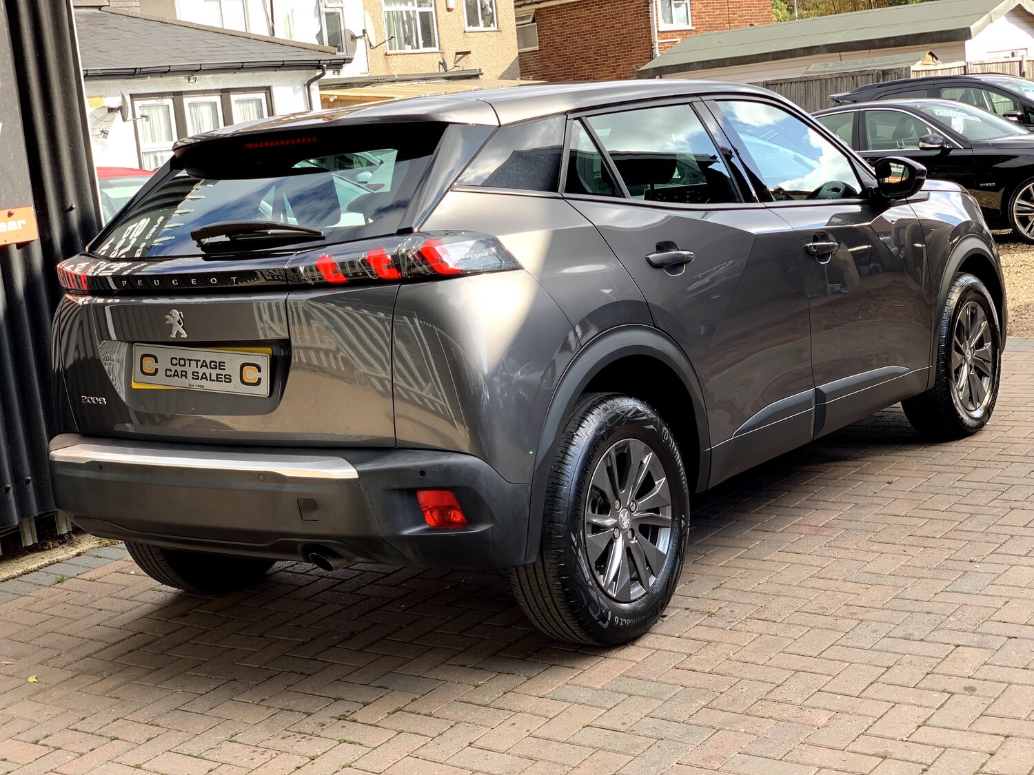Used Peugeot 2008 2021 for sale - 76219717: Photo 2