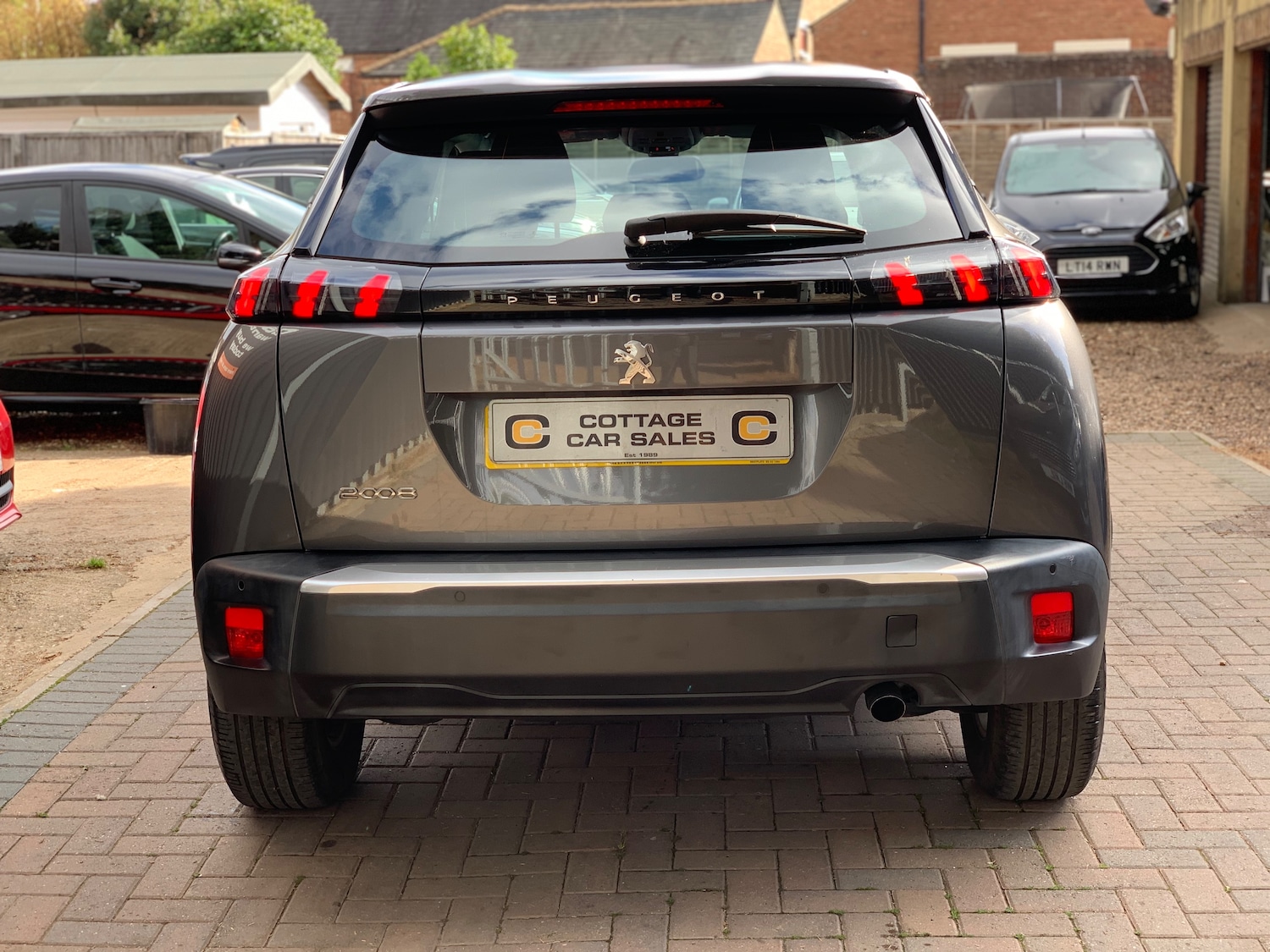 Used Peugeot 2008 2021 for sale - 76219717: Photo 3