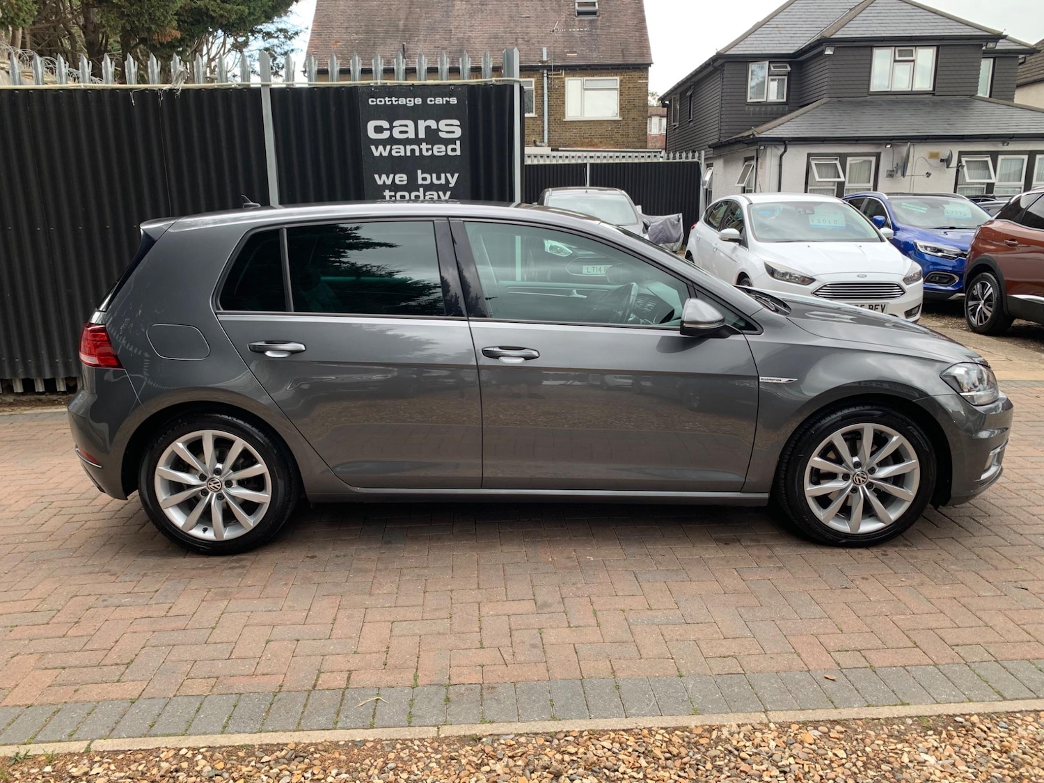 Used Volkswagen Golf 2018 for sale - 76067303: Photo 3