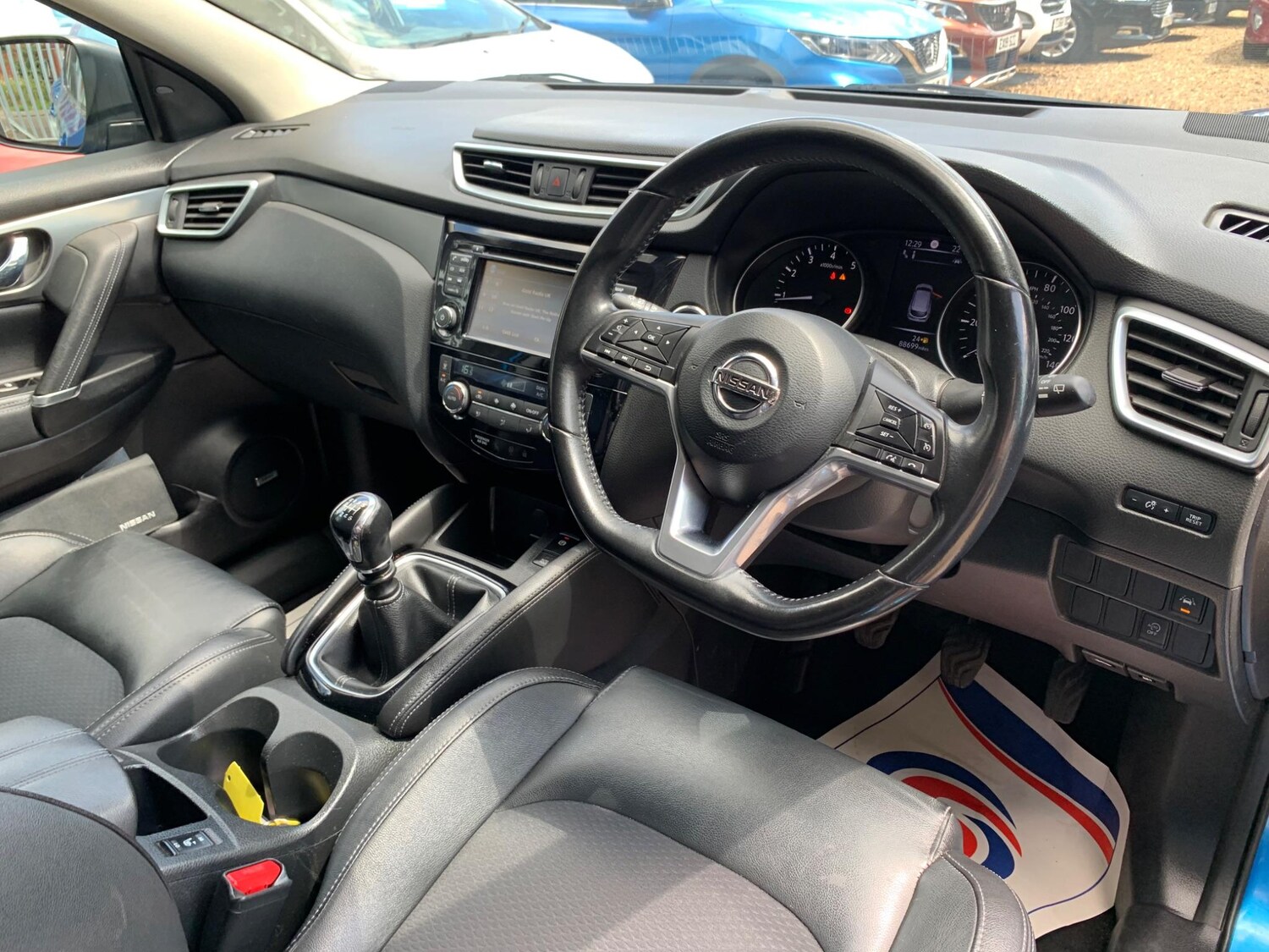 Used Nissan Qashqai 2017 for sale - 76067302: Photo 10