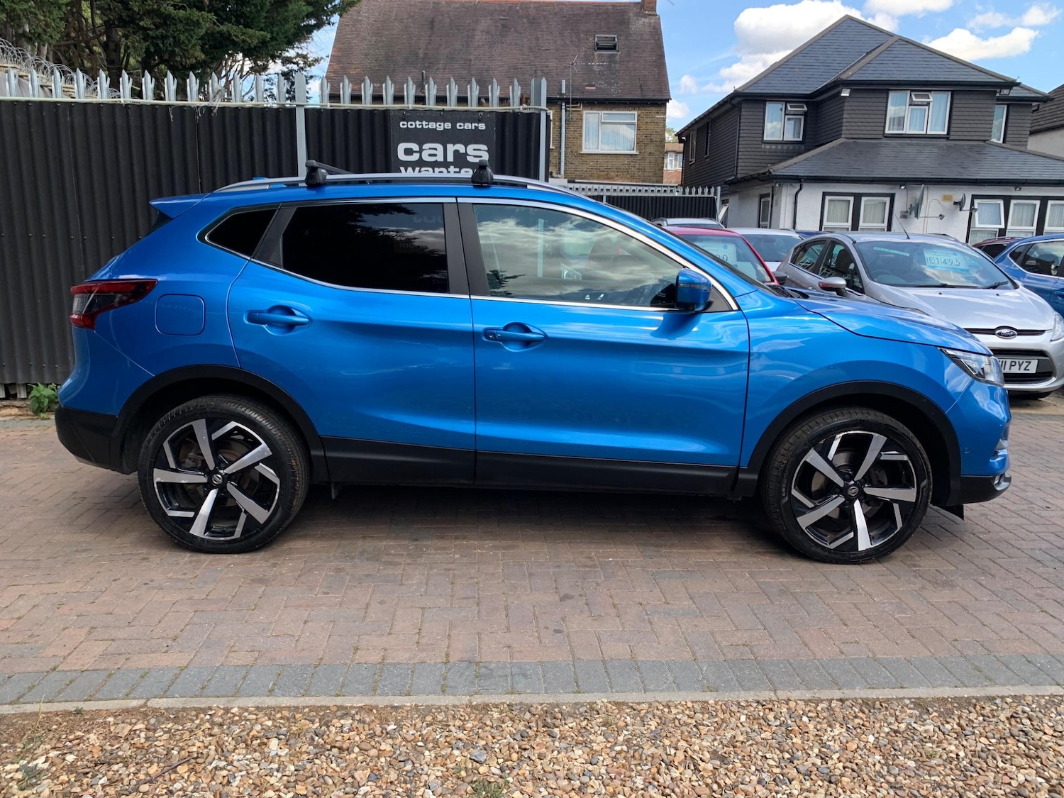 Used Nissan Qashqai 2017 for sale - 76067302: Photo 3