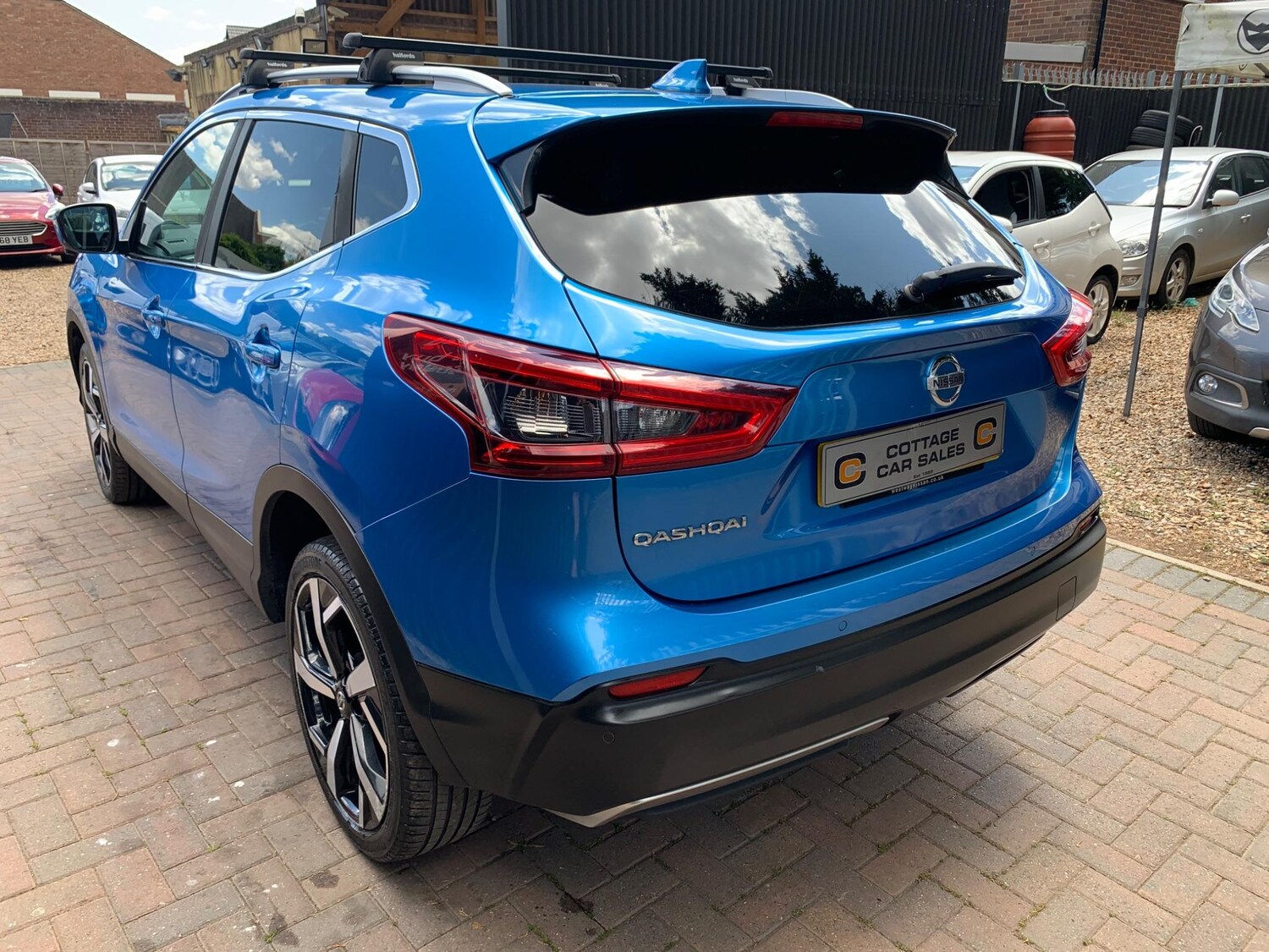 Used Nissan Qashqai 2017 for sale - 76067302: Photo 5