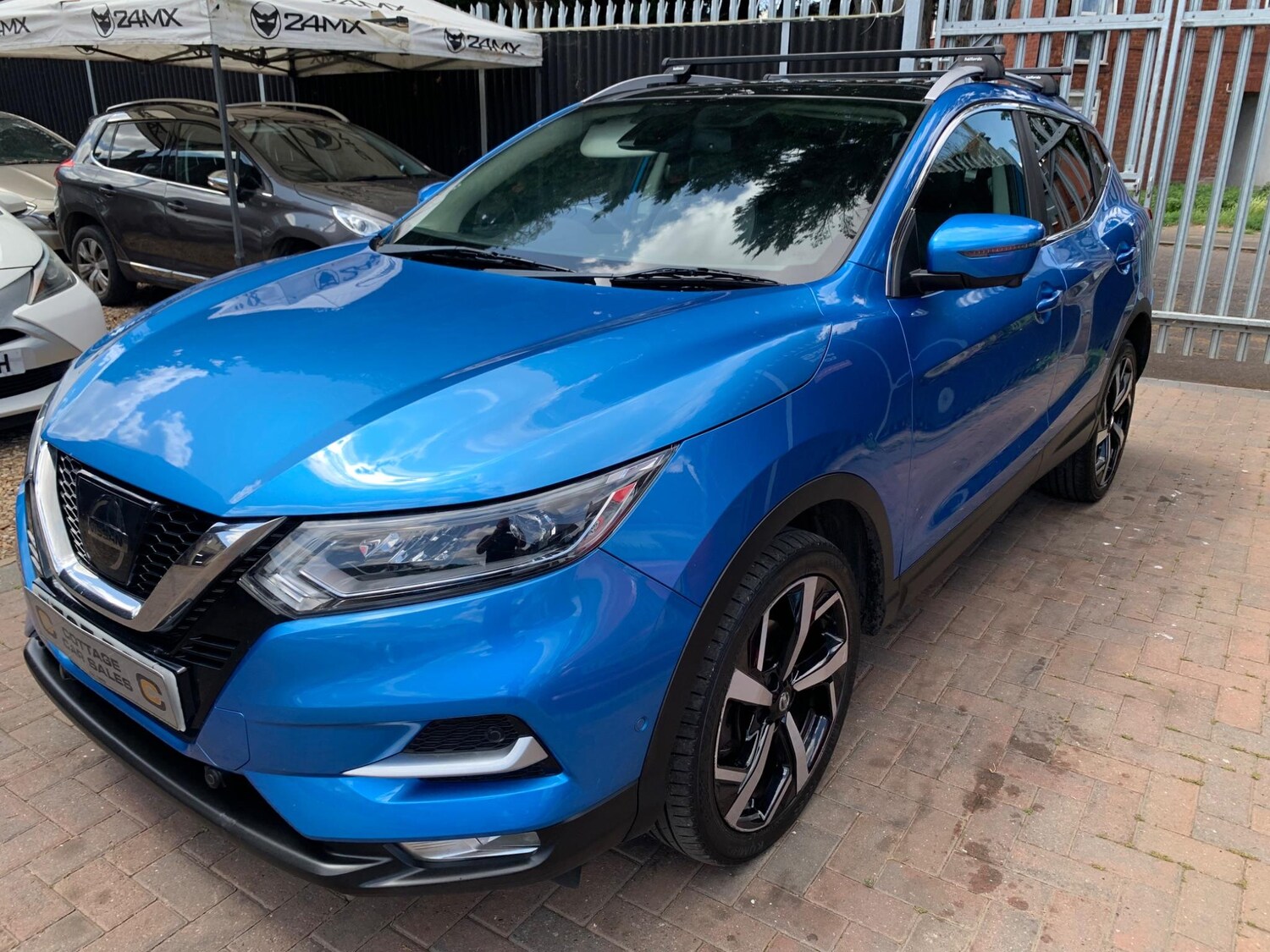 Used Nissan Qashqai 2017 for sale - 76067302: Photo 7