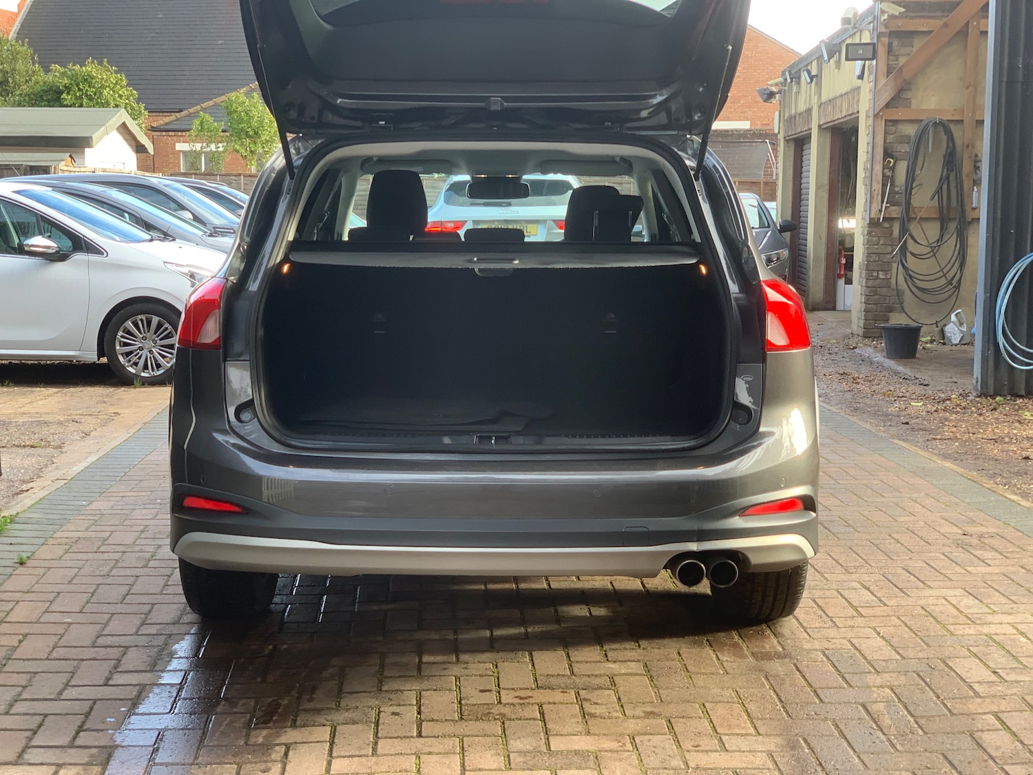 Used Ford Focus 2020 for sale - 76836578: Photo 9