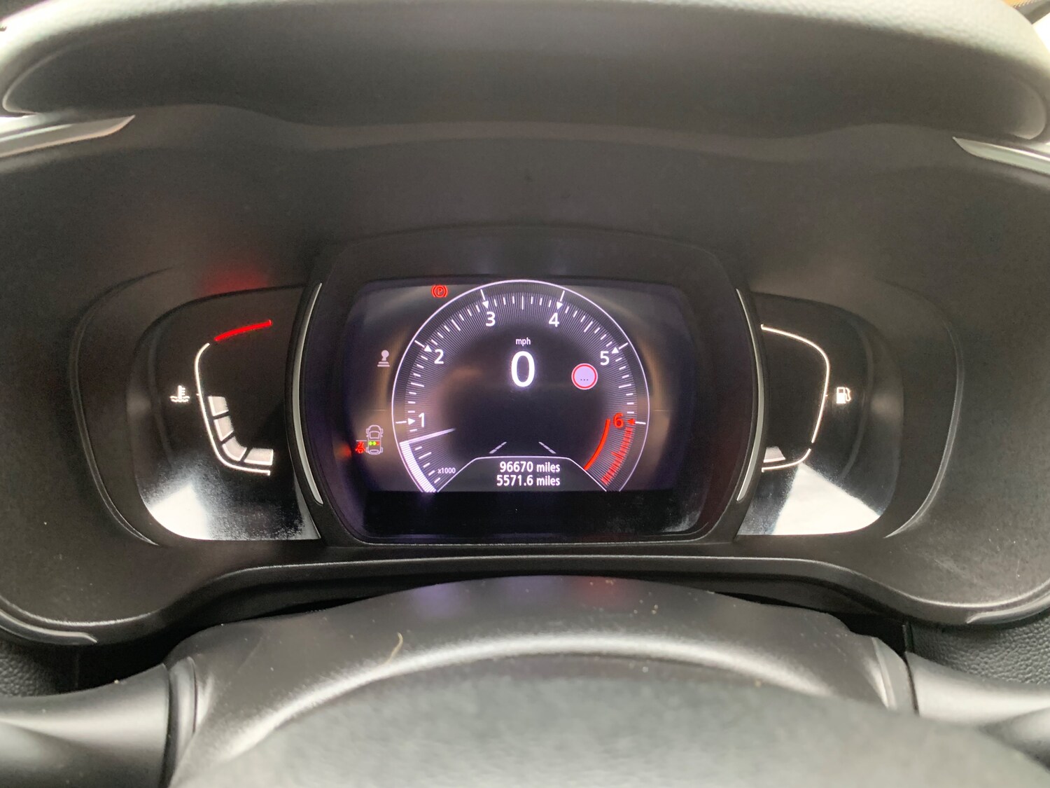 Used Renault Kadjar 2018 for sale - 77679725: Photo 10