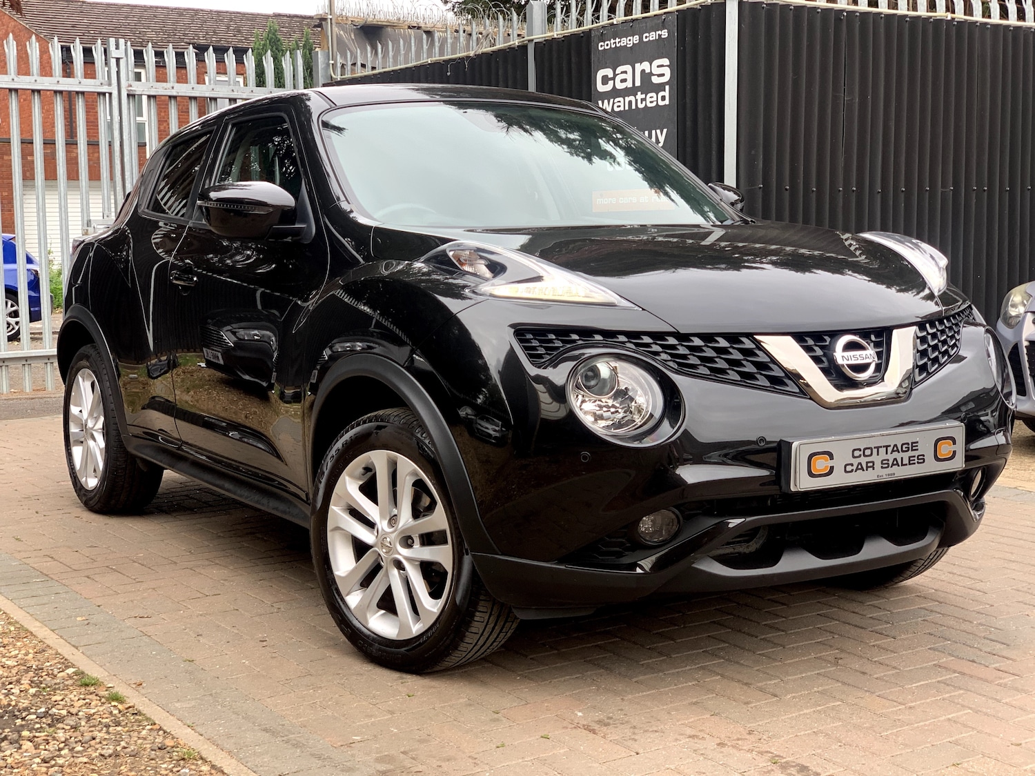 Used Nissan Juke 2018 for sale - 76313796: Photo 1