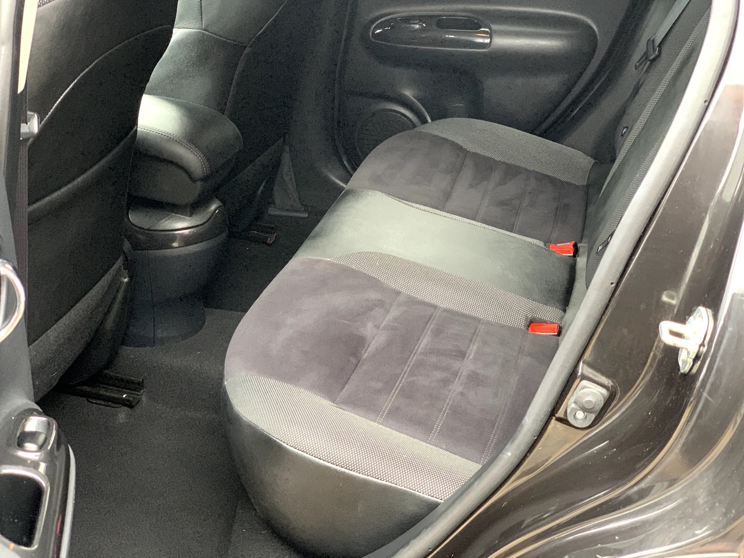 Used Nissan Juke 2018 for sale - 76313796: Photo 16