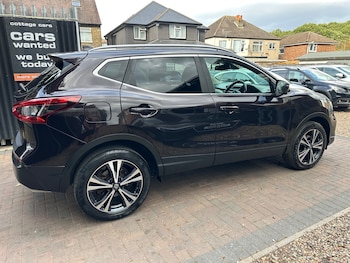 Used Nissan Qashqai 2018 for sale - 76067309: Photo 4