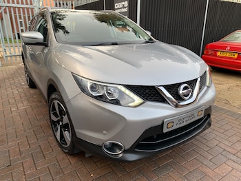 Used Nissan Qashqai 2016 for sale - 77764265: Photo
