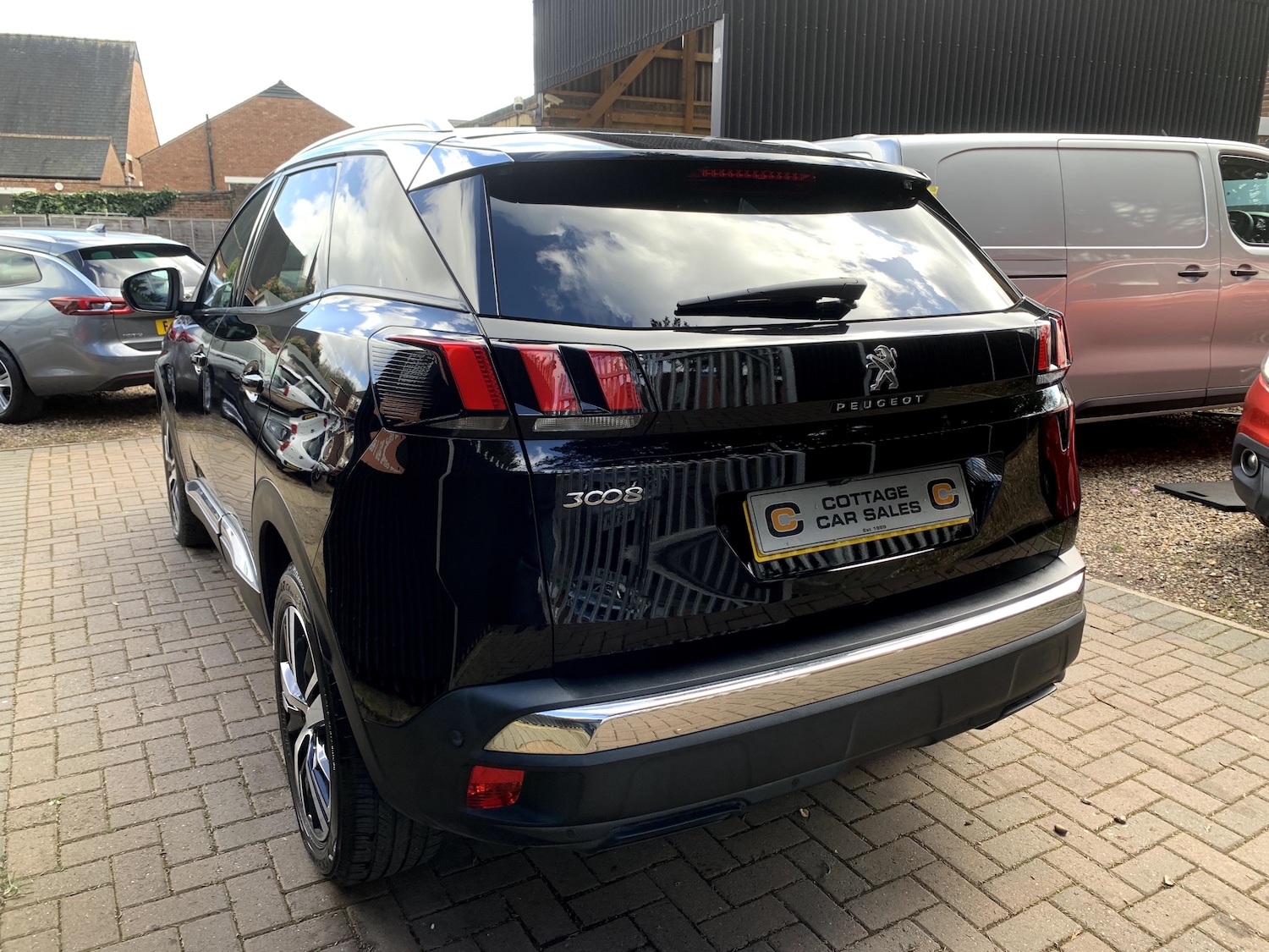 Used Peugeot 3008 2019 for sale - 77849103: Photo 5
