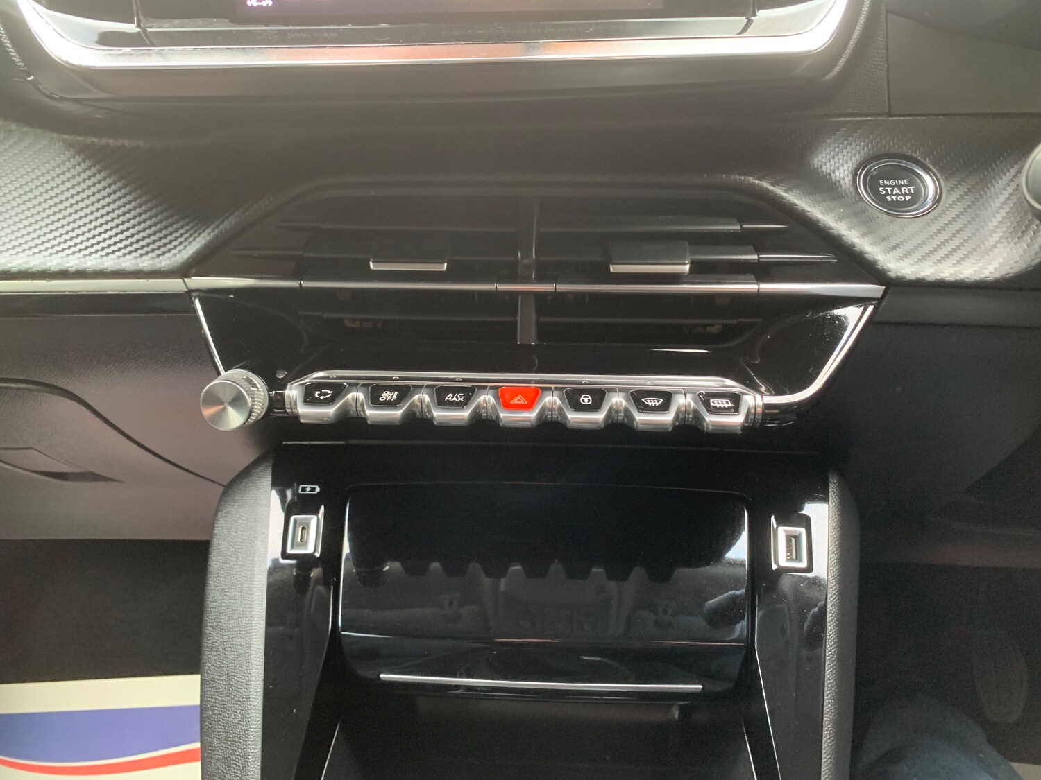 Used Peugeot 2008 2021 for sale - 77989799: Photo 15