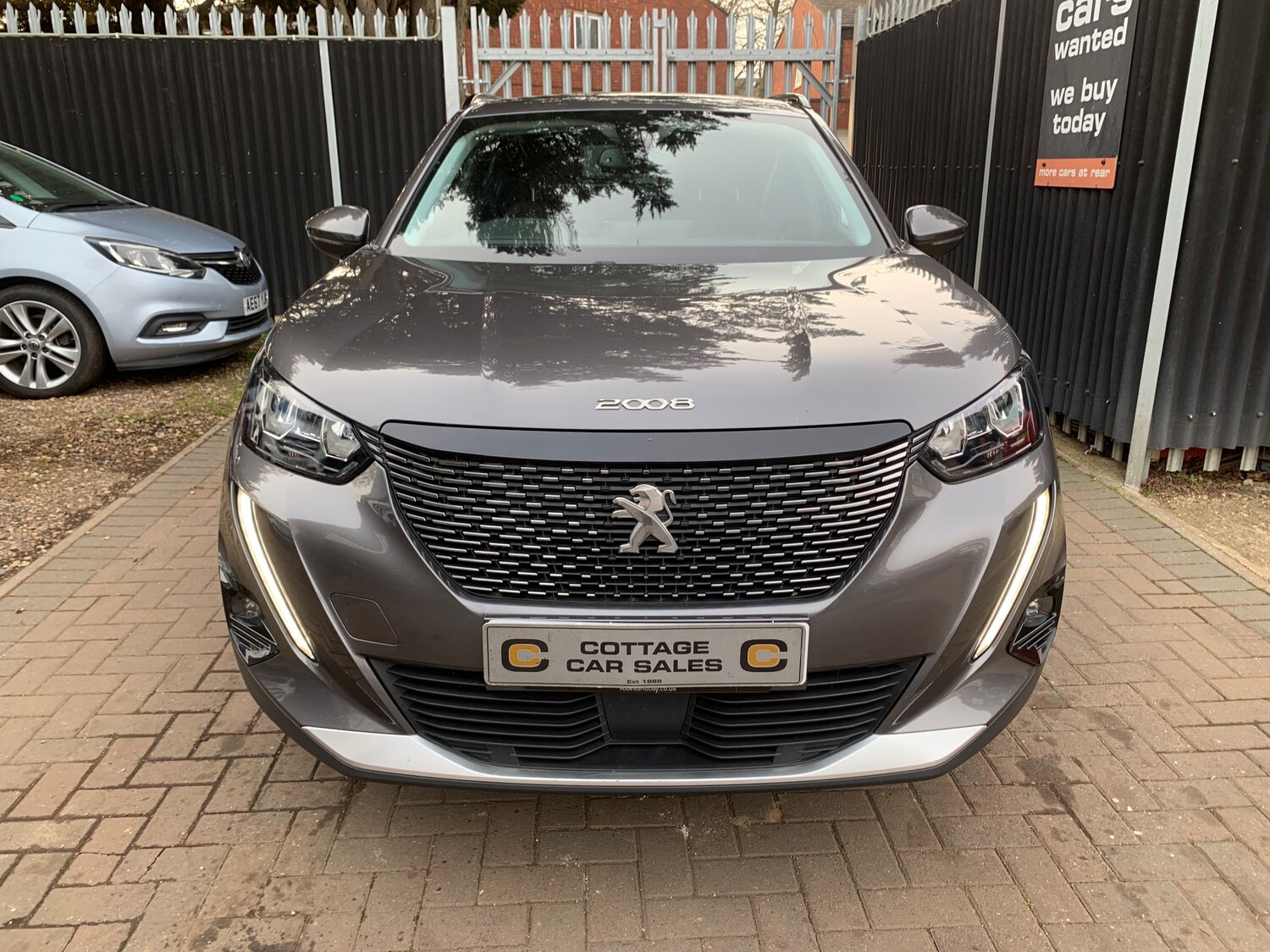 Used Peugeot 2008 2021 for sale - 77989799: Photo 8