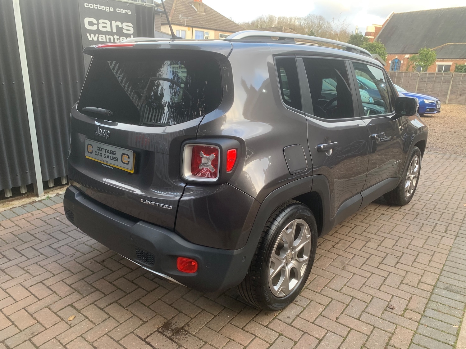 Used Jeep Renegade 2018 for sale - 76697801: Photo 3