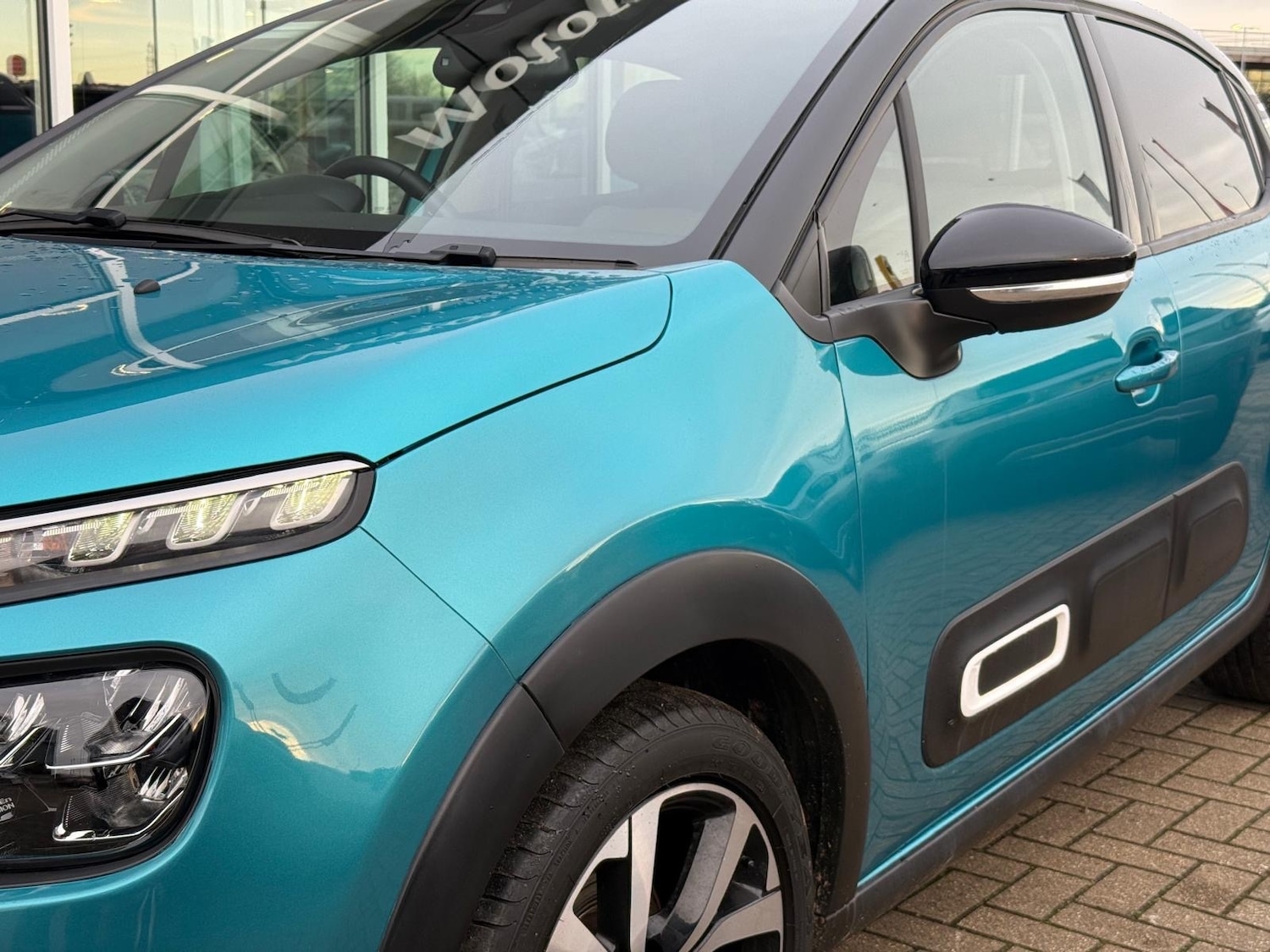 Used Citroen C3 2023 for sale - 76872365: Photo 8