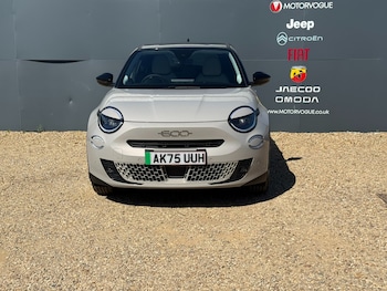 Used Fiat 600 2026 for sale - 77588529: Photo