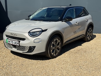 Used Fiat 600 2026 for sale - 77588529: Photo