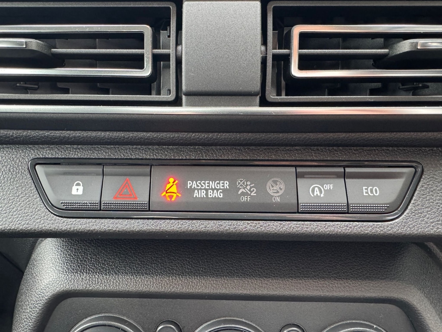 Used Dacia Sandero 2022 for sale - 77198169: Photo 15