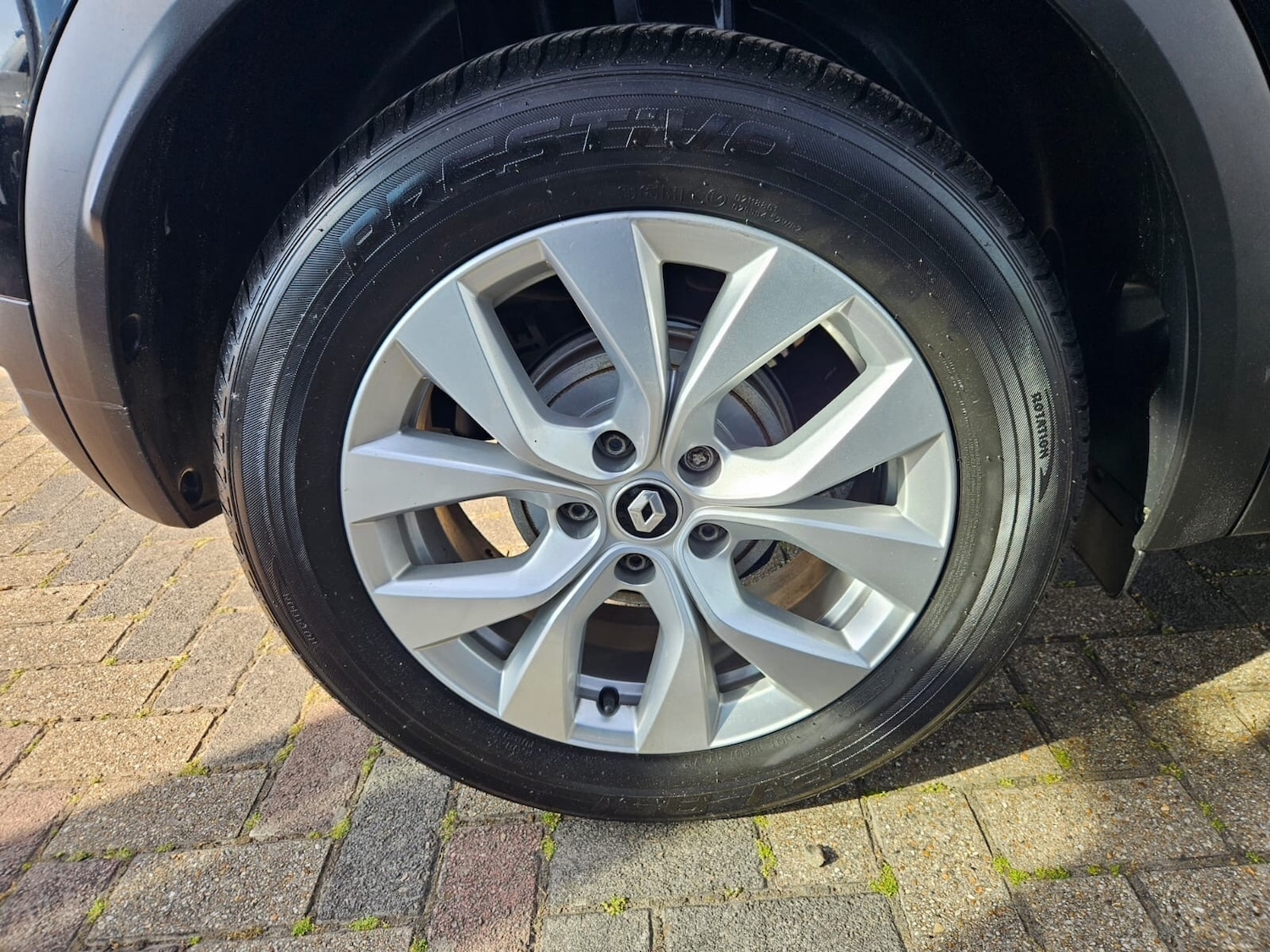 Used Renault Captur 2022 for sale - 76533829: Photo 11