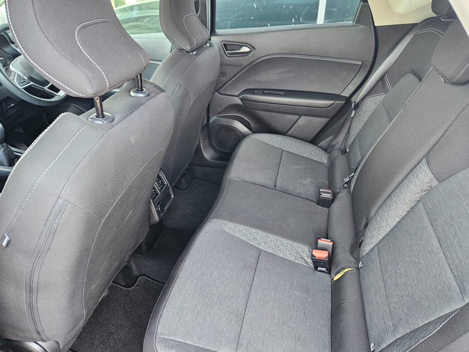 Used Renault Captur 2022 for sale - 76533829: Photo 32