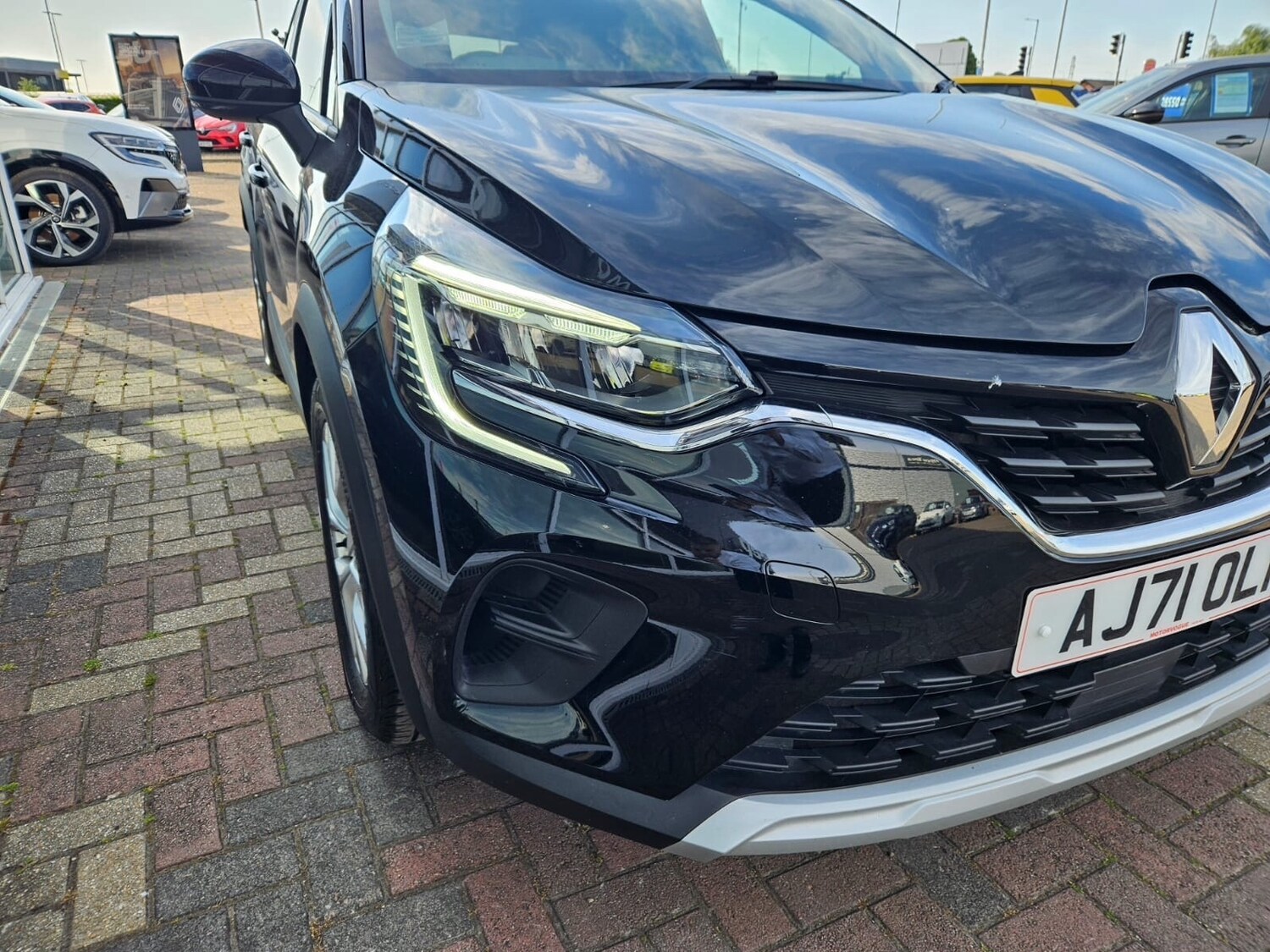 Used Renault Captur 2022 for sale - 76533829: Photo 7