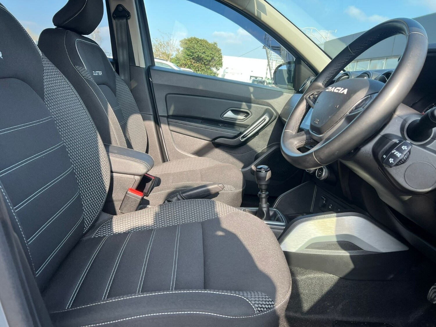 Used Dacia Duster 2023 for sale - 77927380: Photo 27