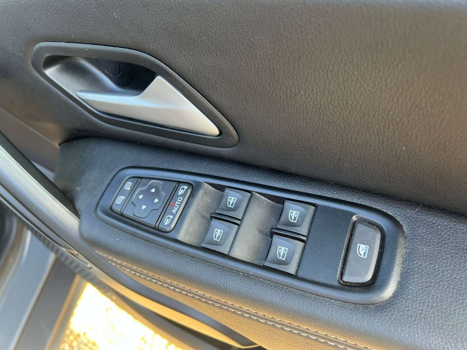 Used Dacia Duster 2023 for sale - 77927380: Photo 28