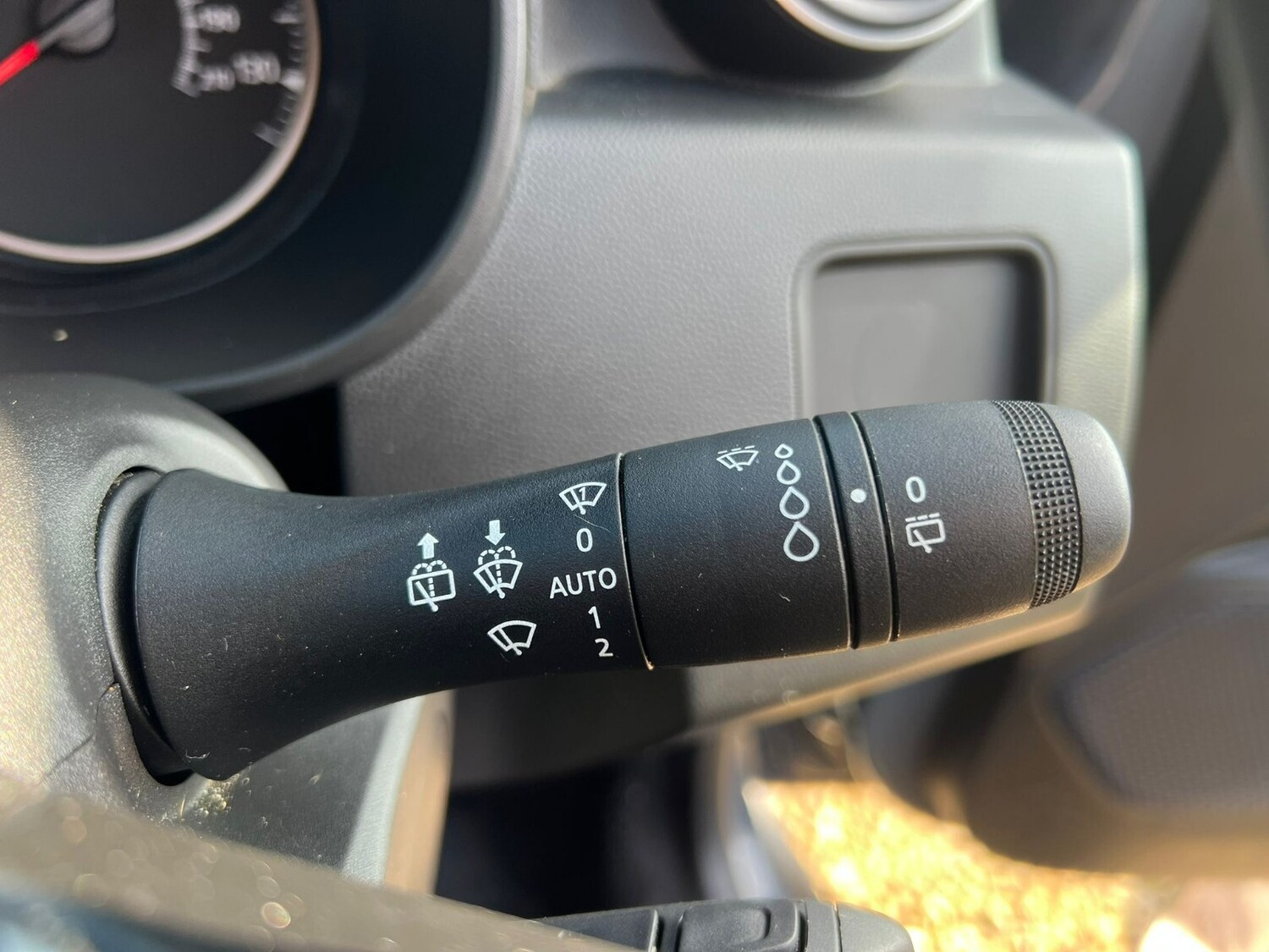 Used Dacia Duster 2023 for sale - 77927380: Photo 38