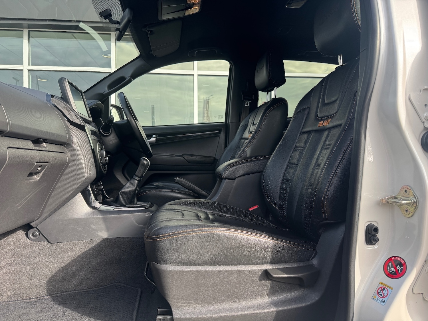 Used Isuzu D-Max 2018 for sale - 76350797: Photo 19