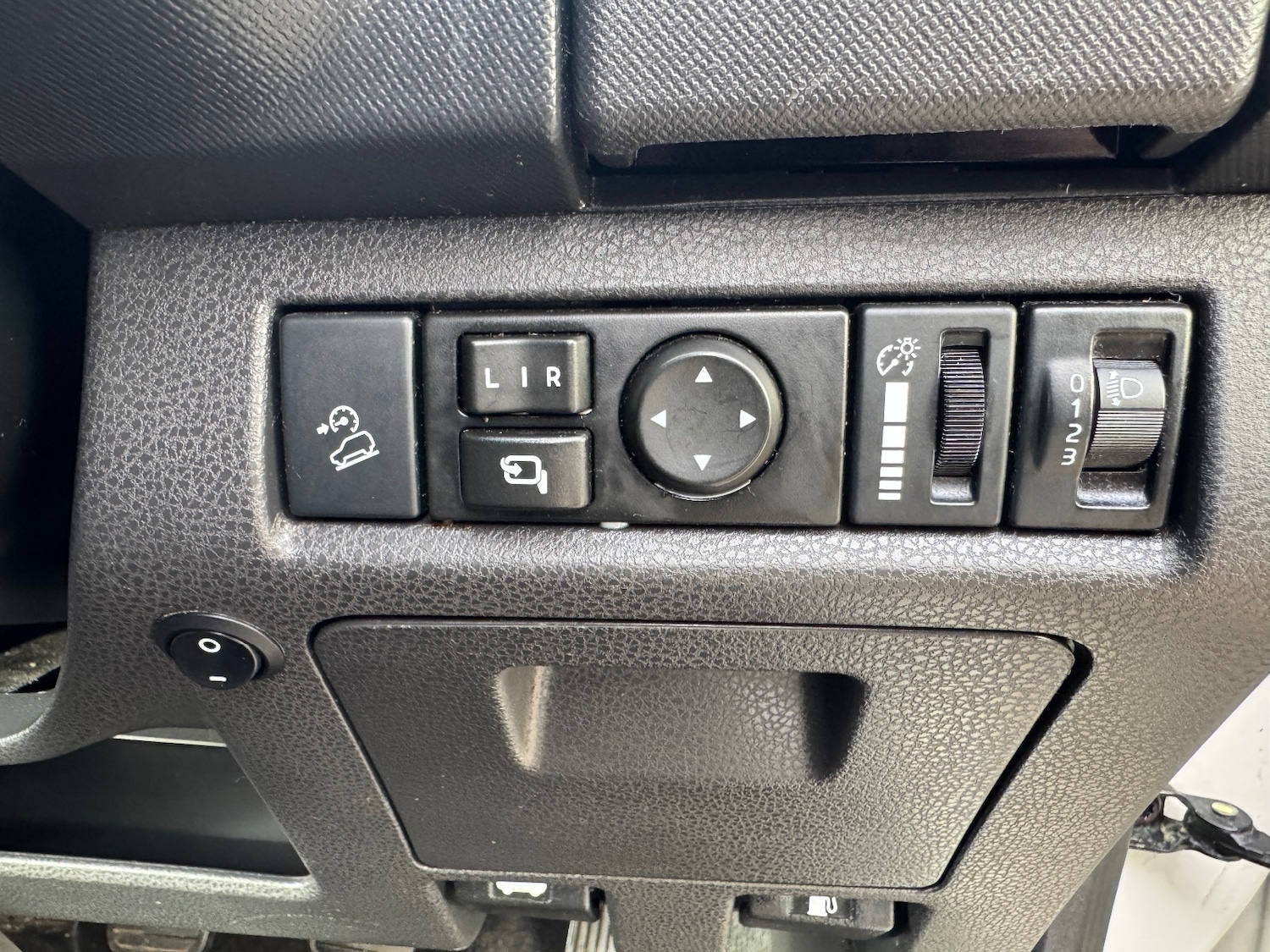 Used Isuzu D-Max 2018 for sale - 76350797: Photo 29