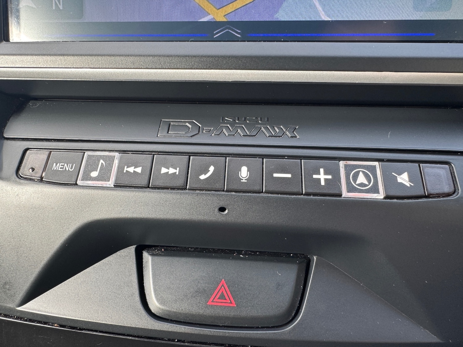 Used Isuzu D-Max 2018 for sale - 76350797: Photo 41