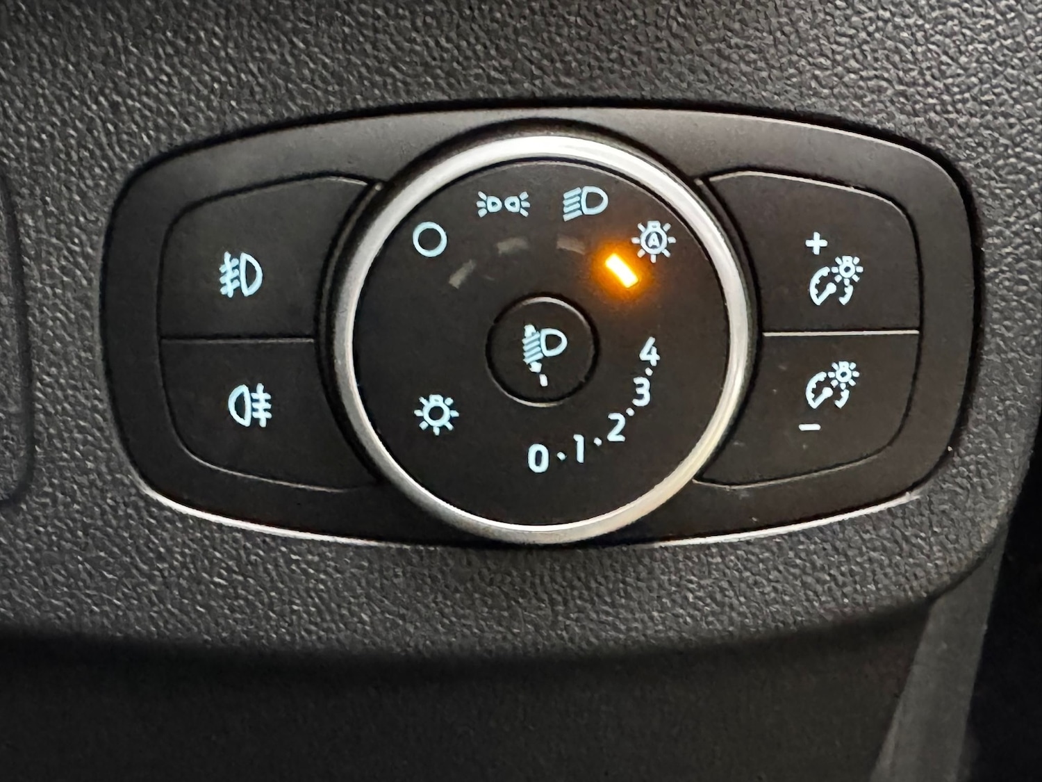 Used Ford Puma 2020 for sale - 76872640: Photo 30