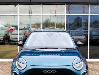 Used Fiat 600 2024 for sale - 75354742: Photo